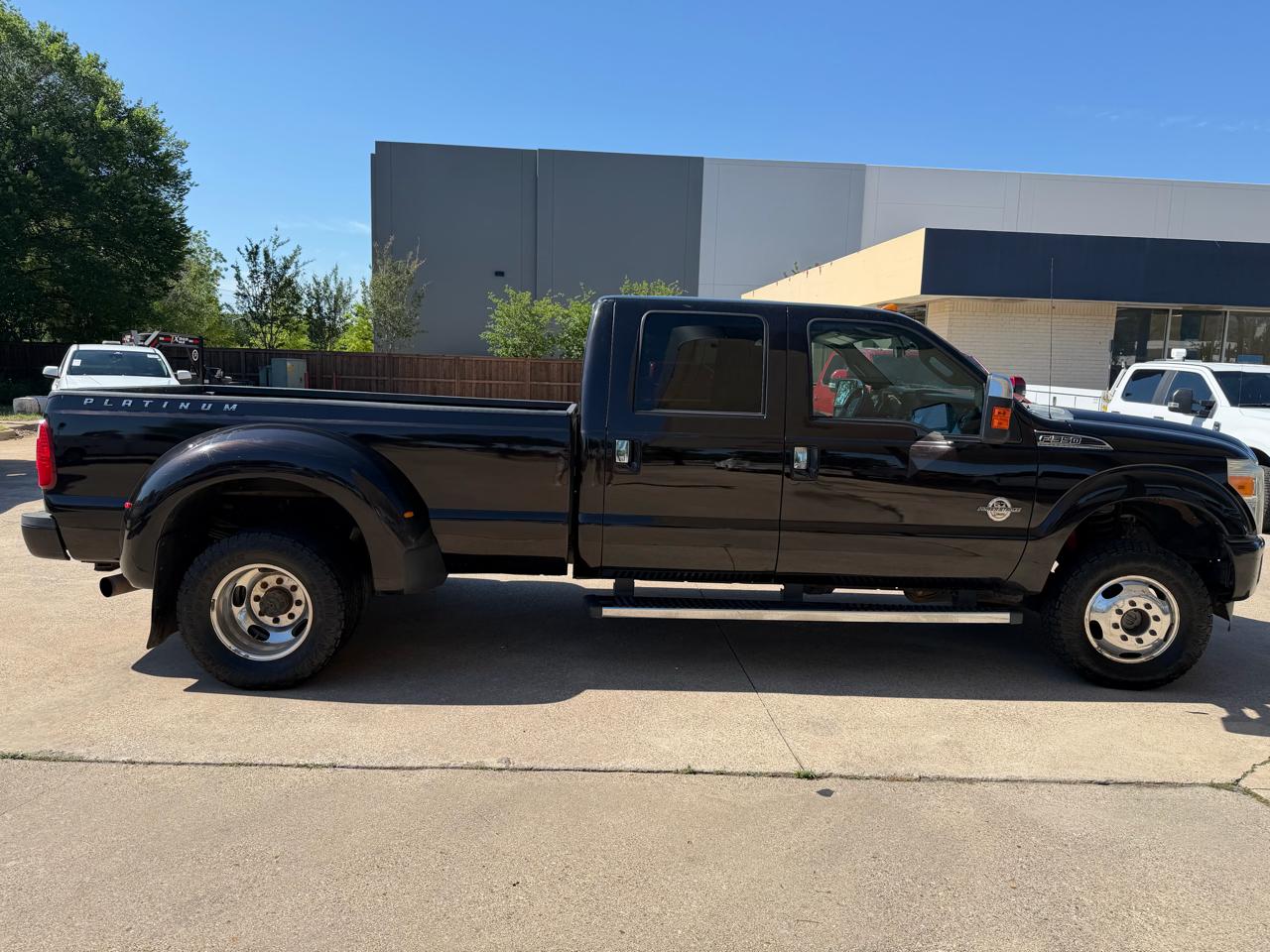 Ford F-350 SD Platinum Crew Cab Long Box 4WD DRW 2013
