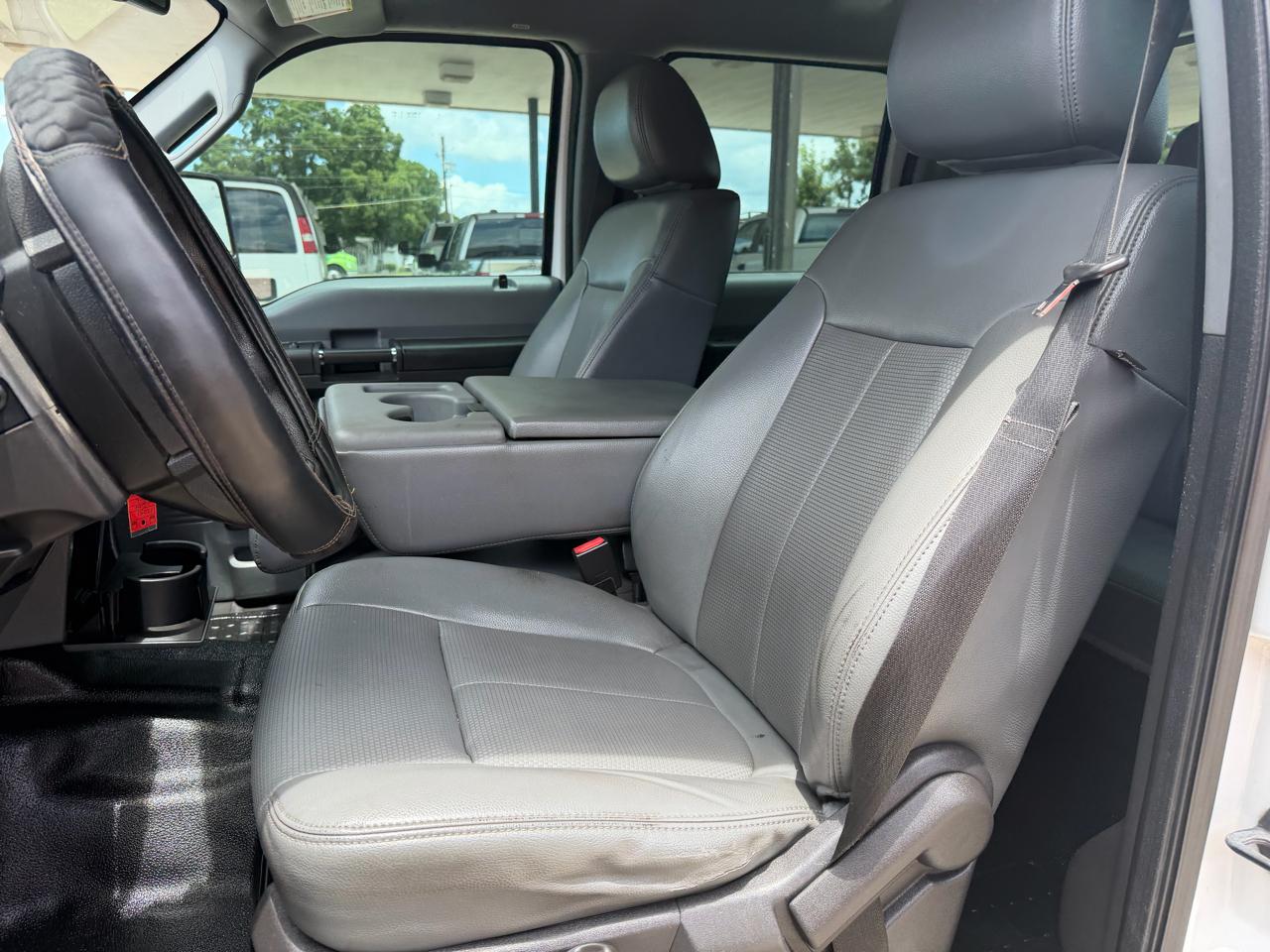Ford F-250 SD XL Crew Cab 2WD 2014