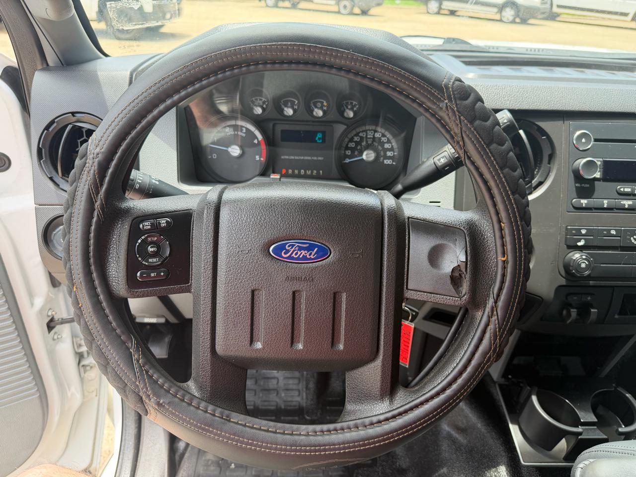 Ford F-250 SD XL Crew Cab 2WD 2014