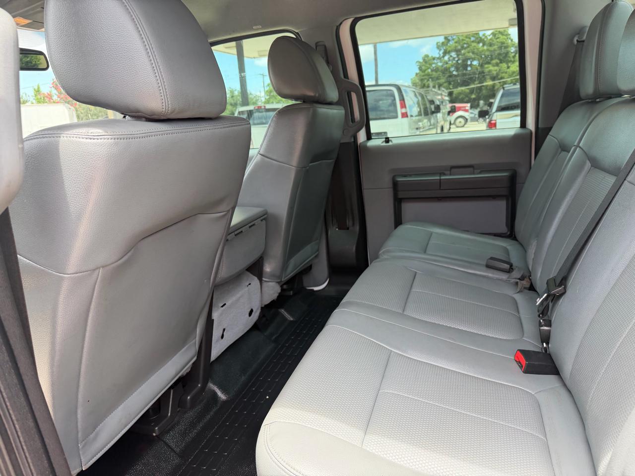 Ford F-250 SD XL Crew Cab 2WD 2014