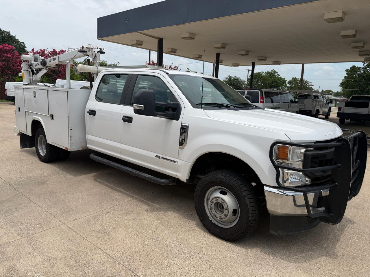 Ford F-350 SD XL Crew Cab Long Bed DRW 4WD 2022