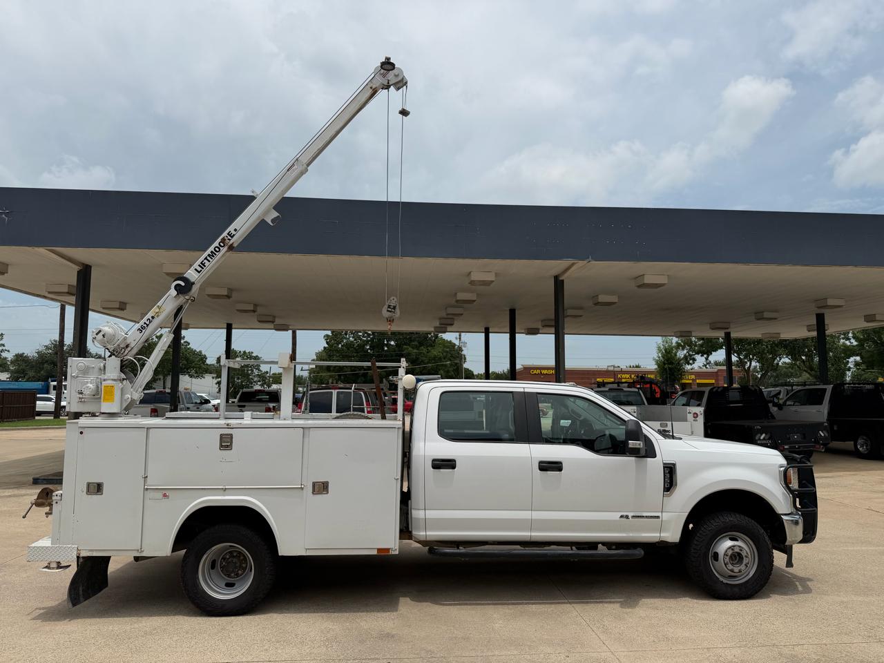 2022 Ford F-350 SD XL Crew Cab Long Bed DRW 4WD