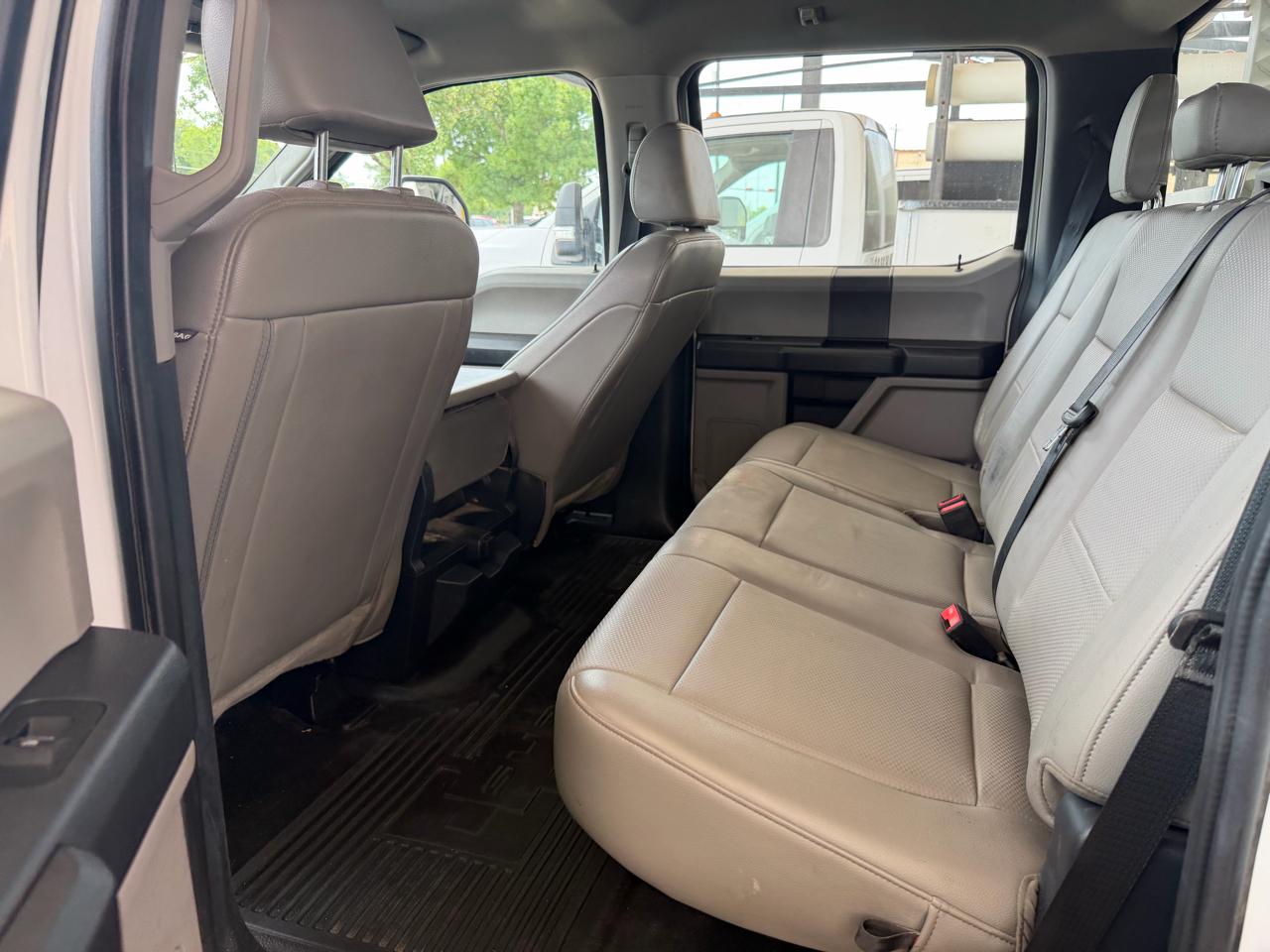 Ford F-350 SD XL Crew Cab Long Bed DRW 4WD 2022