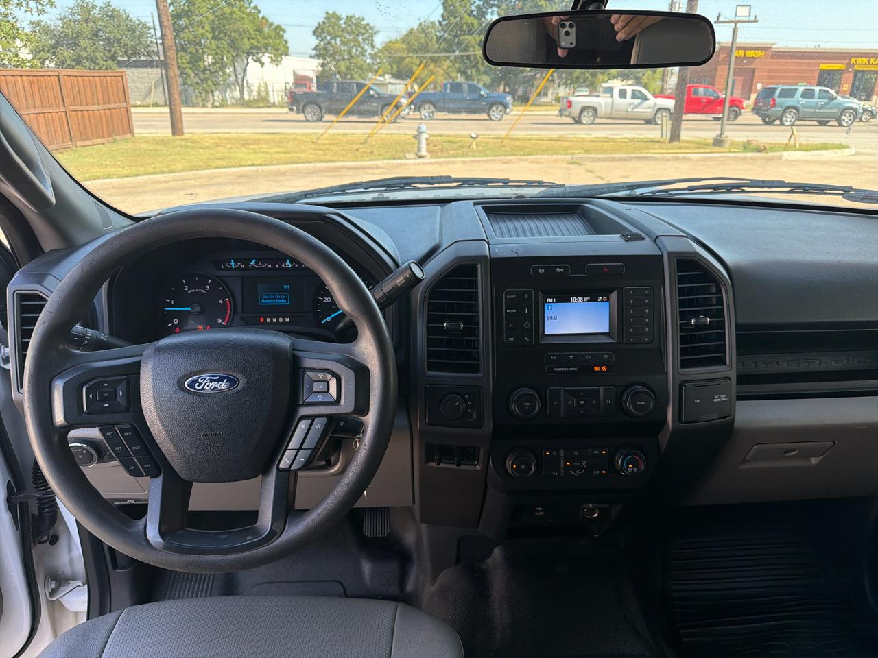 Ford F-350 SD XL Crew Cab Long Bed DRW 4WD 2022