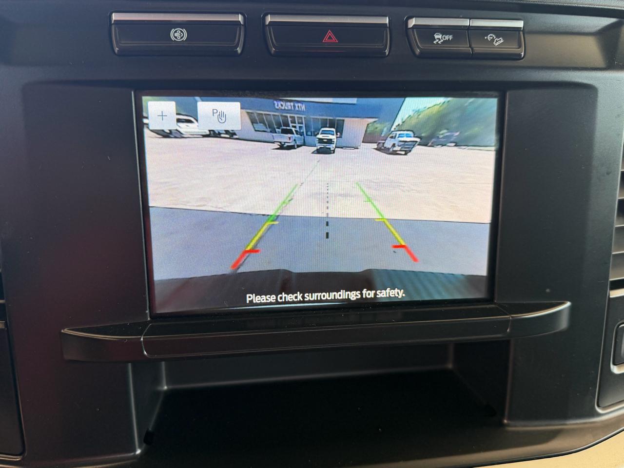 Ford F-350 SD XLT Crew Cab Long Bed DRW 4WD 2023