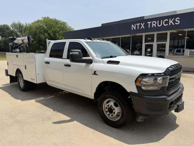 RAM 3500 Crew Cab 4WD DRW 2024