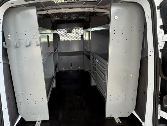Ford Transit Connect Cargo Van XL LWB 2022