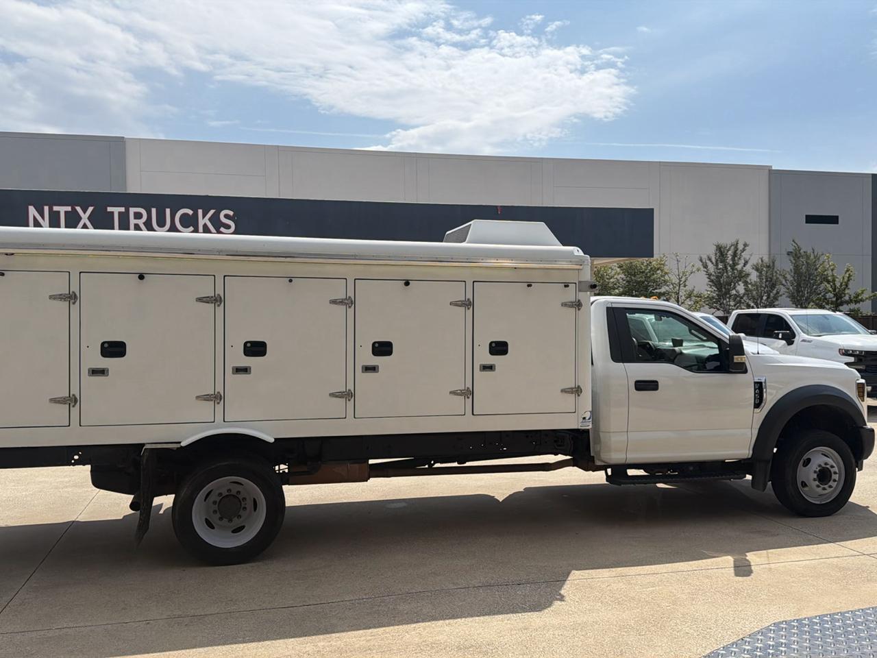 Ford F-450 SD Regular Cab DRW 2WD 2019