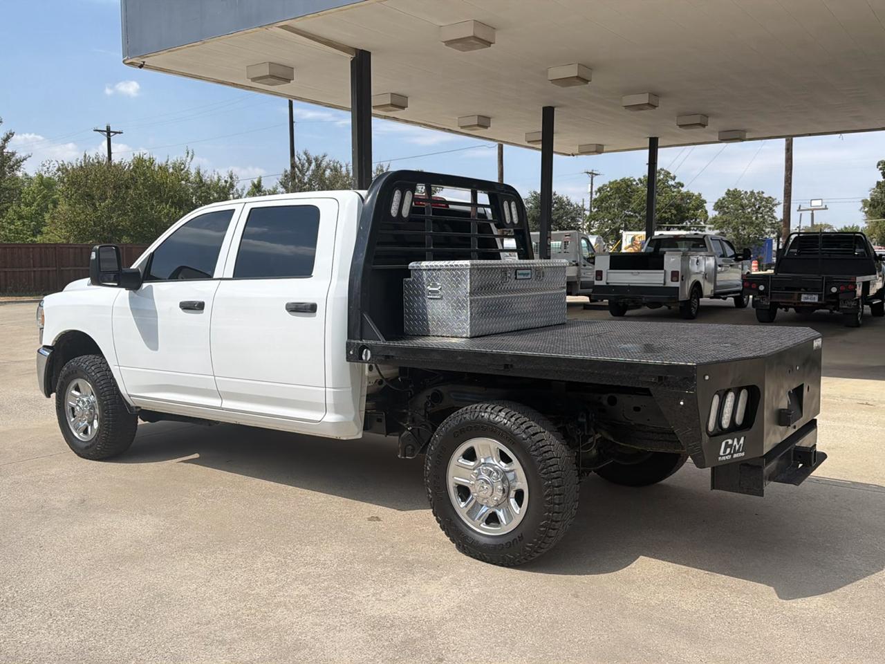 RAM 2500 Tradesman Crew Cab SWB 4WD 2023