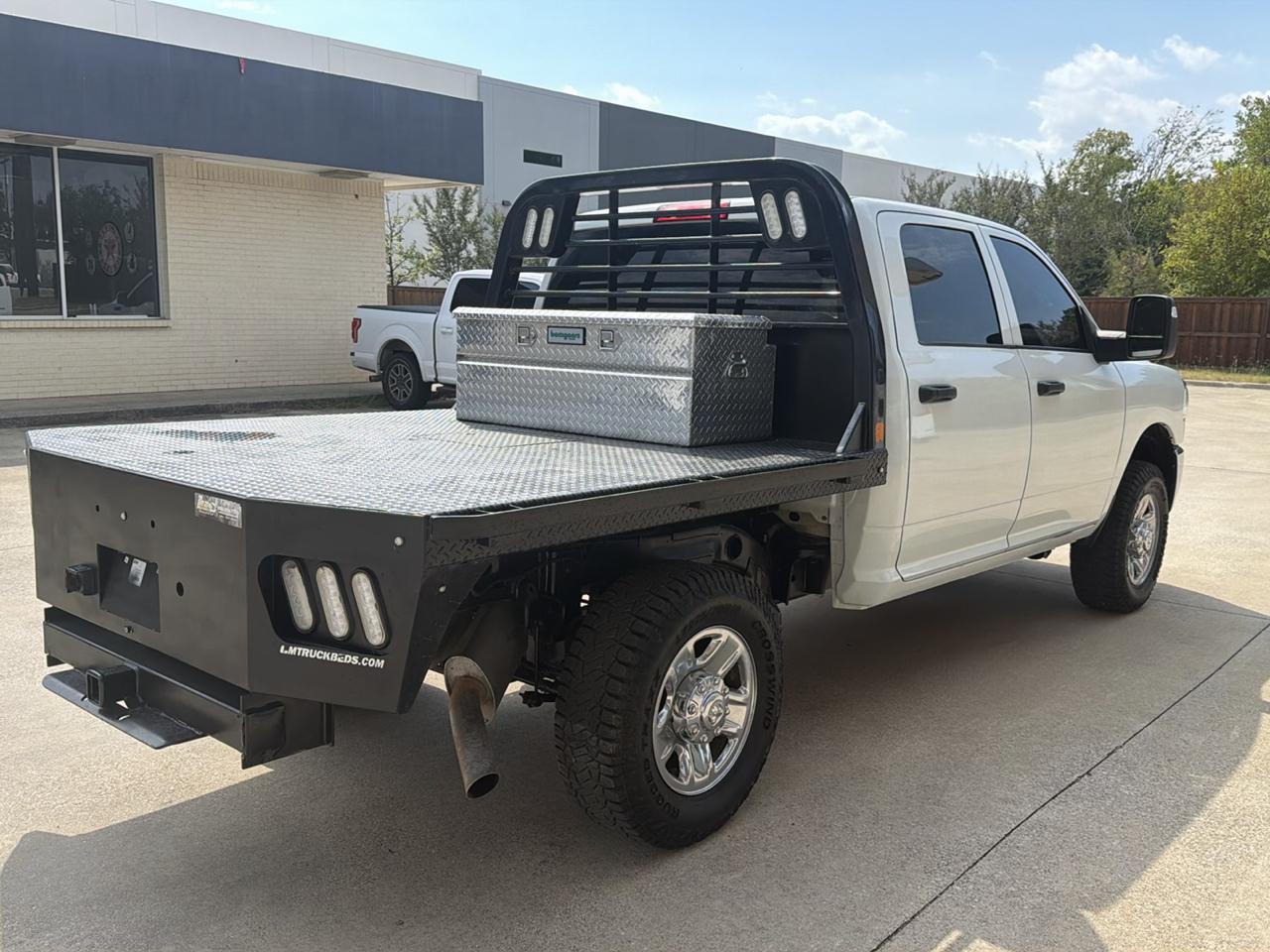 RAM 2500 Tradesman Crew Cab SWB 4WD 2023