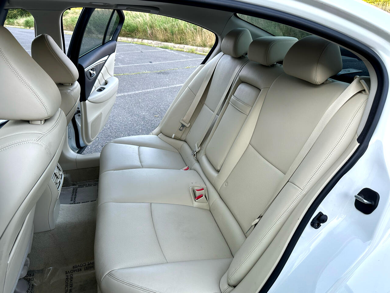 Infiniti Q50 Premium AWD 2014