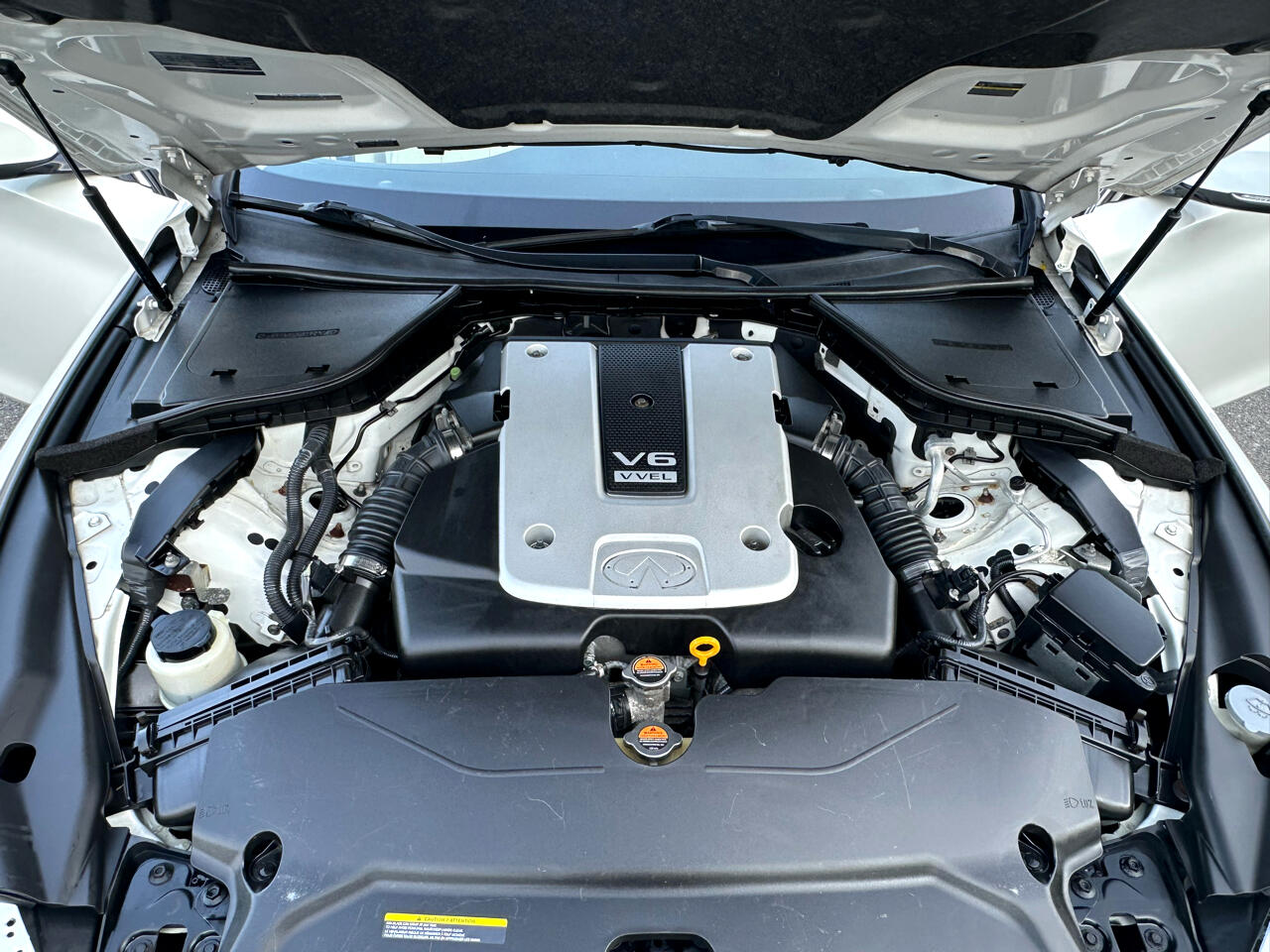 Infiniti Q50 Premium AWD 2014