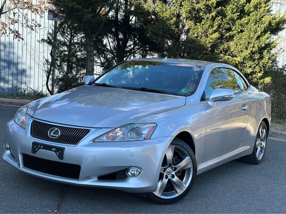 Lexus IS C IS 250C 2010