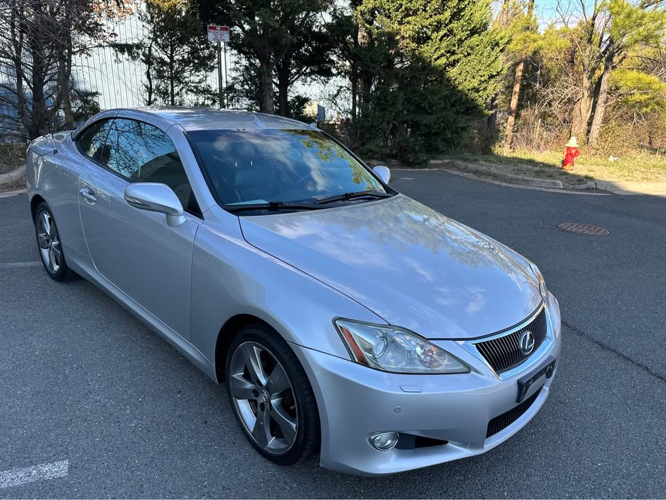 Lexus IS C IS 250C 2010