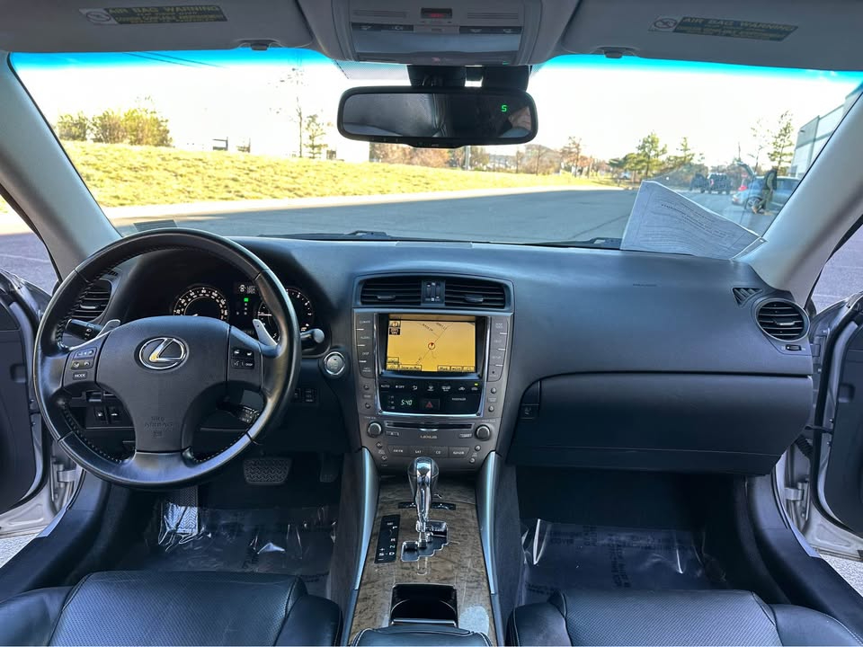 Lexus IS C IS 250C 2010