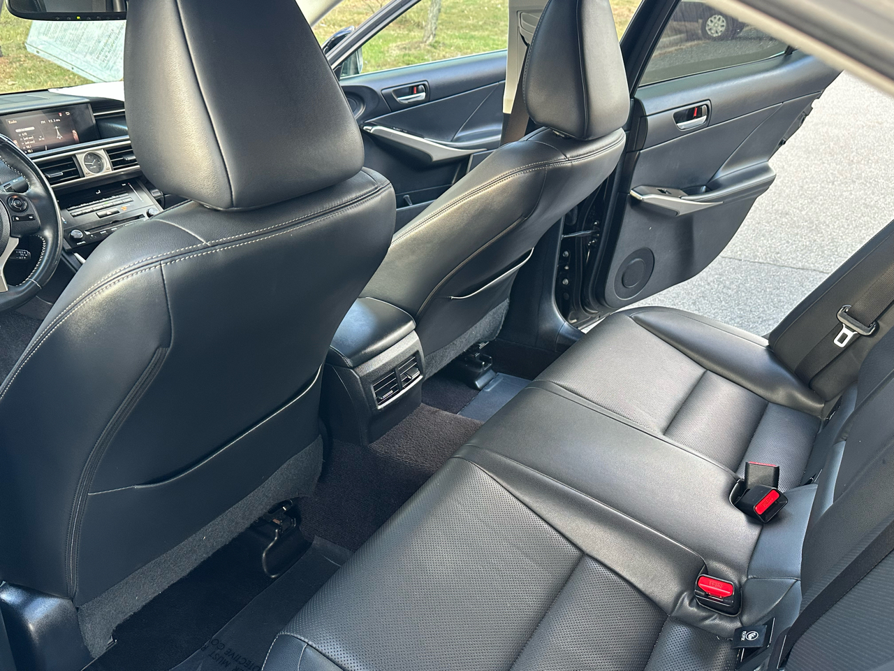 Lexus IS 250 RWD 2014