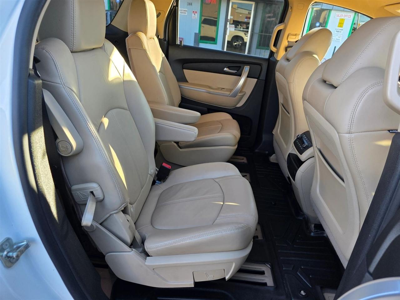 GMC Acadia SLT-1 FWD 2012