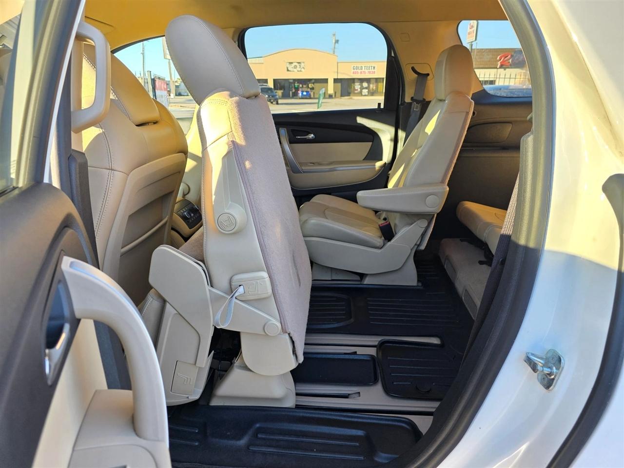 GMC Acadia SLT-1 FWD 2012