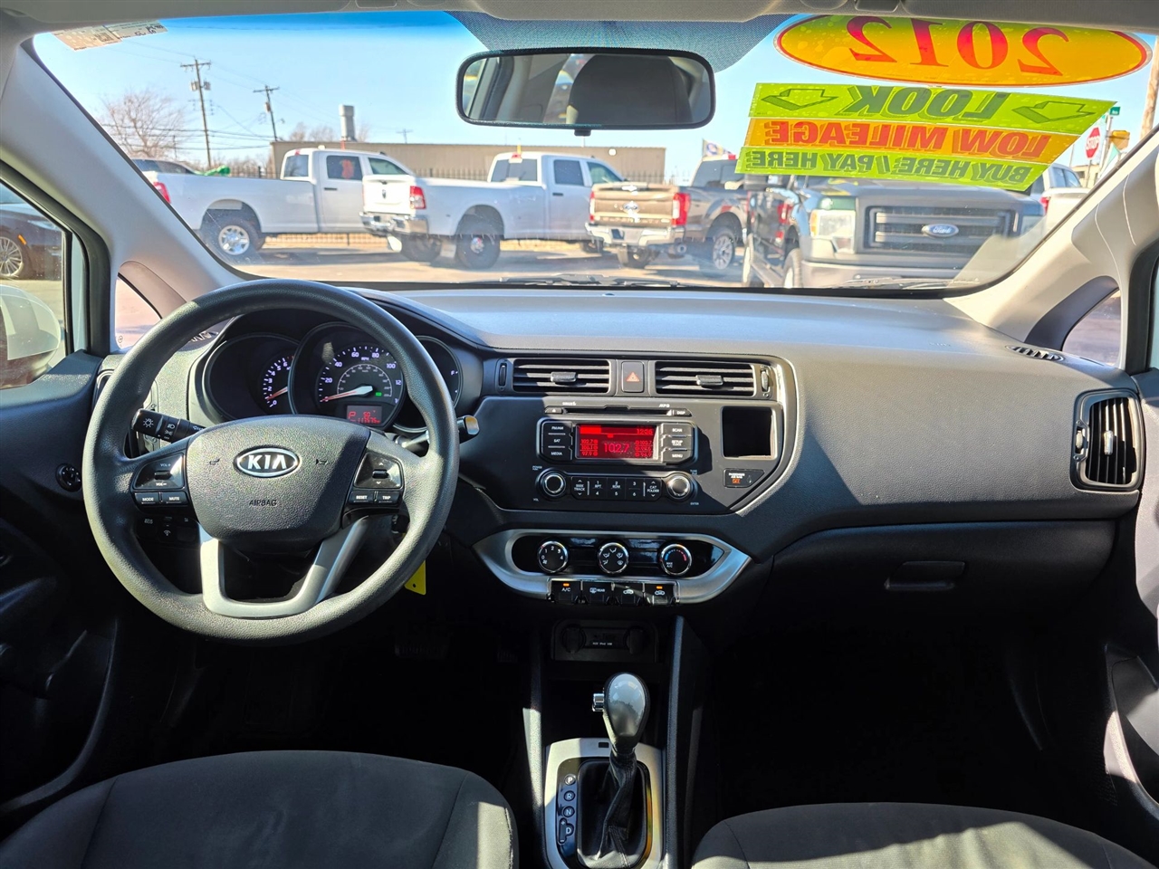 Kia Rio LX 2012