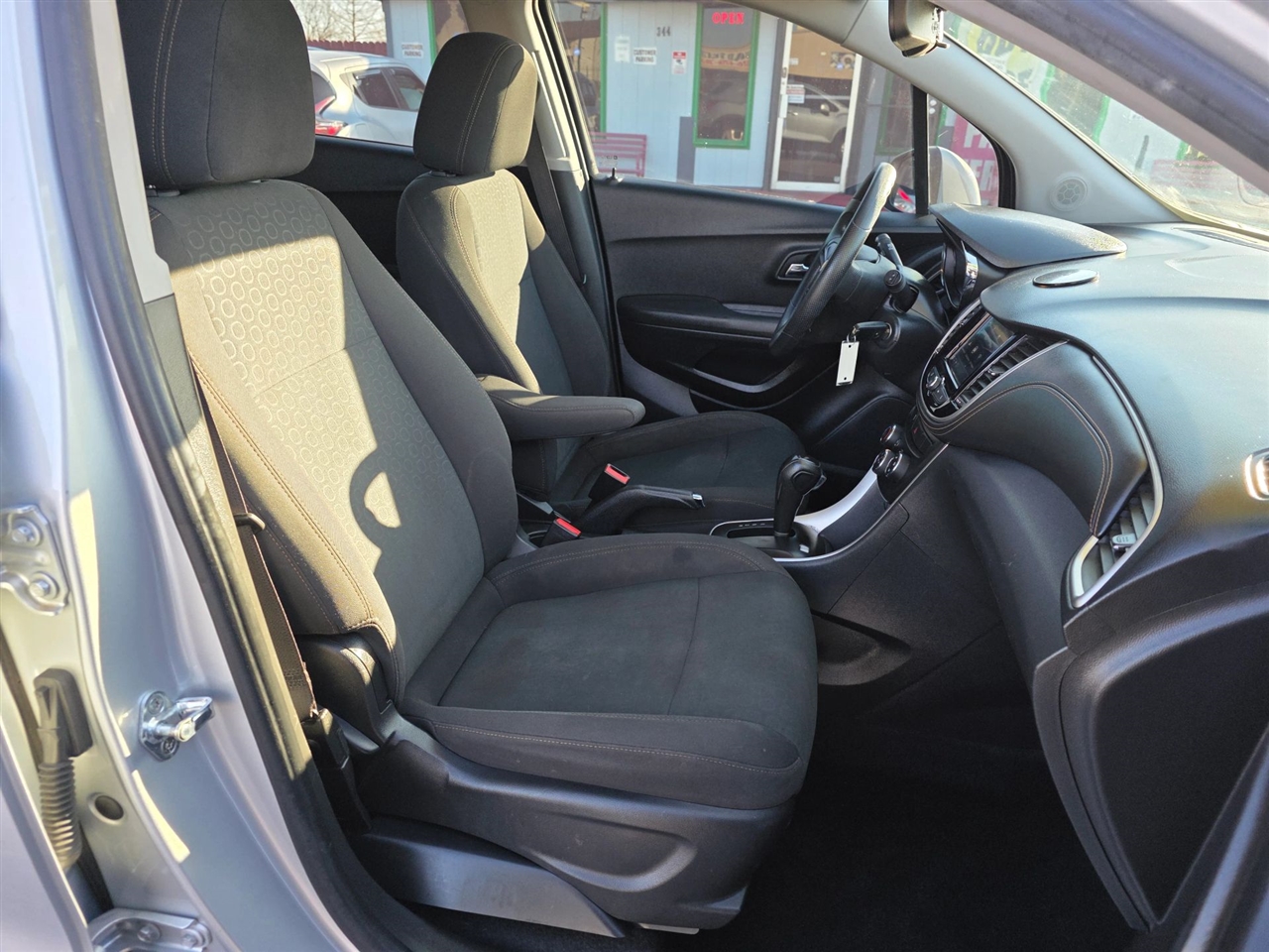 Chevrolet Trax LS FWD 2018