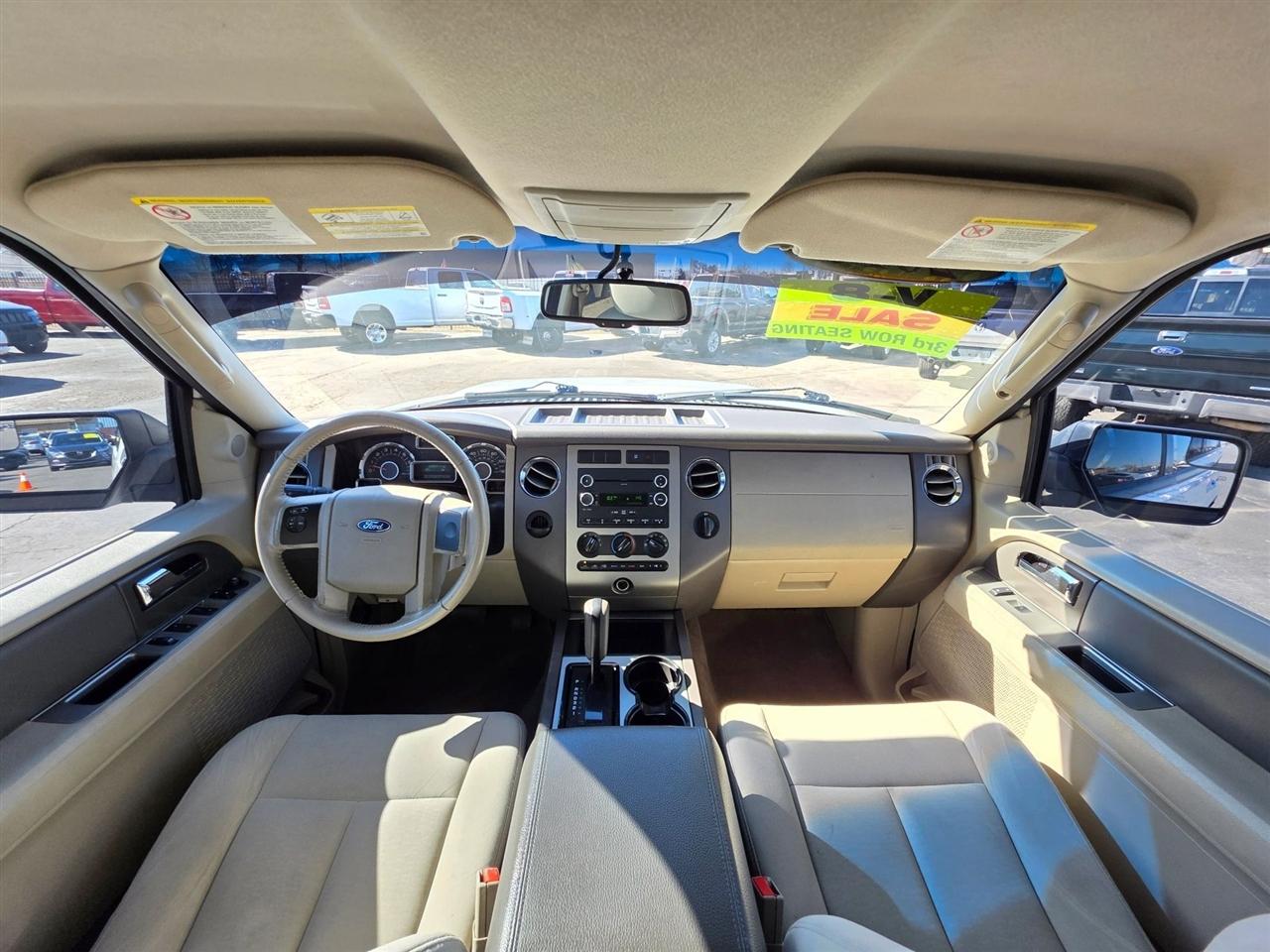 Ford Expedition EL XL 2WD 2014