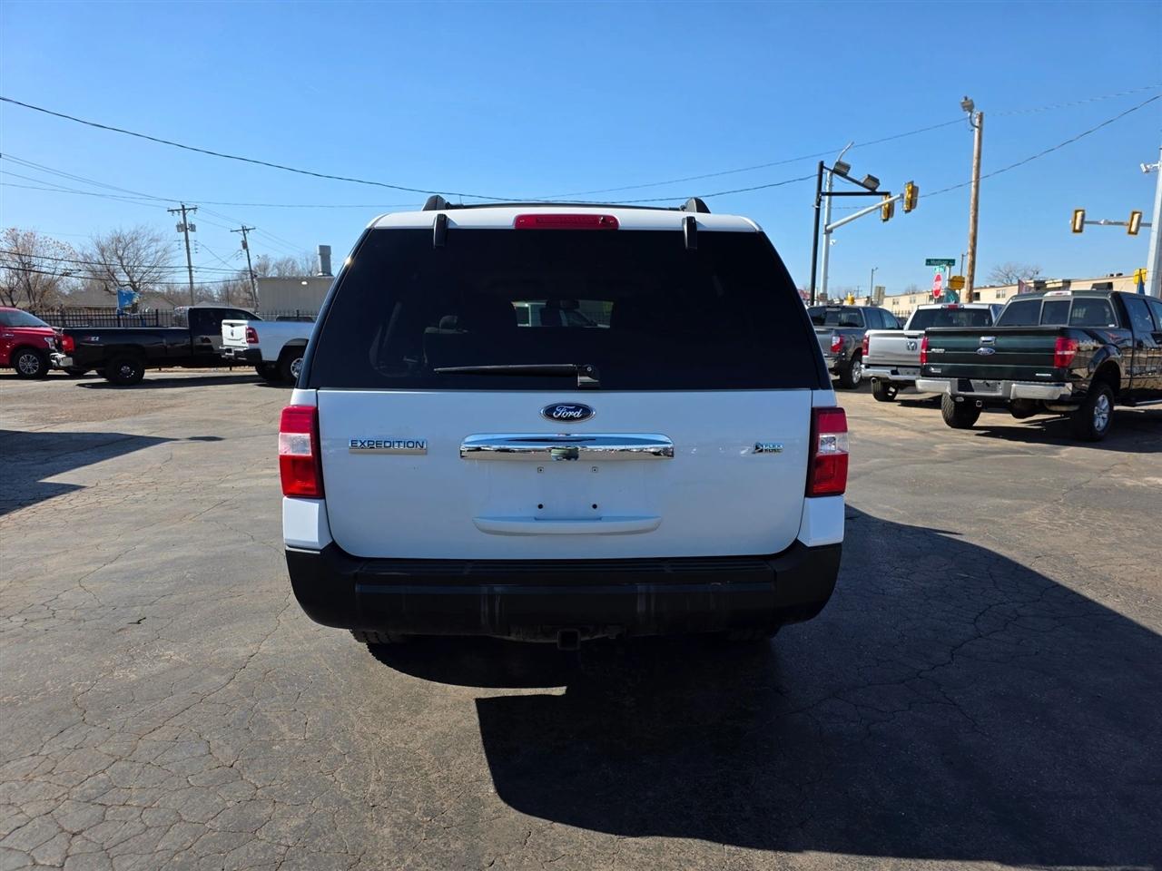 Ford Expedition EL XL 2WD 2014