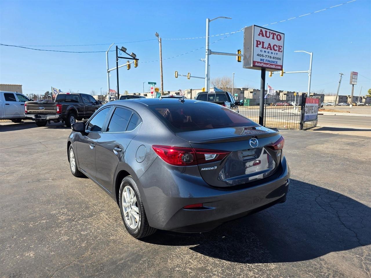 Mazda MAZDA3 i SE AT 4-Door 2016