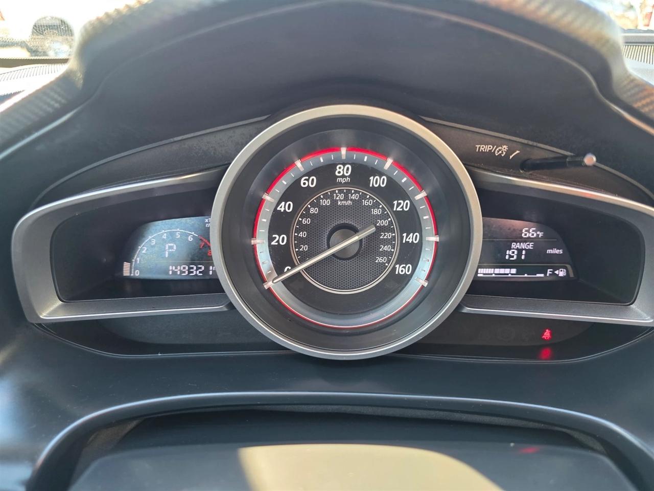 Mazda MAZDA3 i SE AT 4-Door 2016