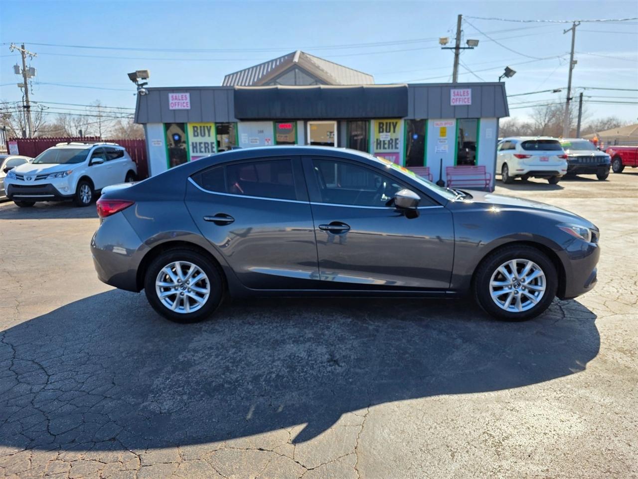 Mazda MAZDA3 i SE AT 4-Door 2016