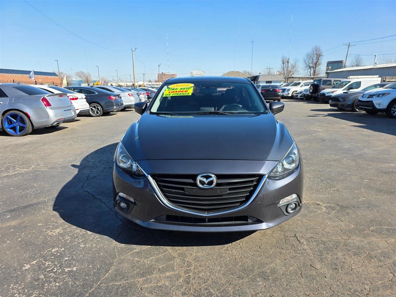 Mazda MAZDA3 i SE AT 4-Door 2016