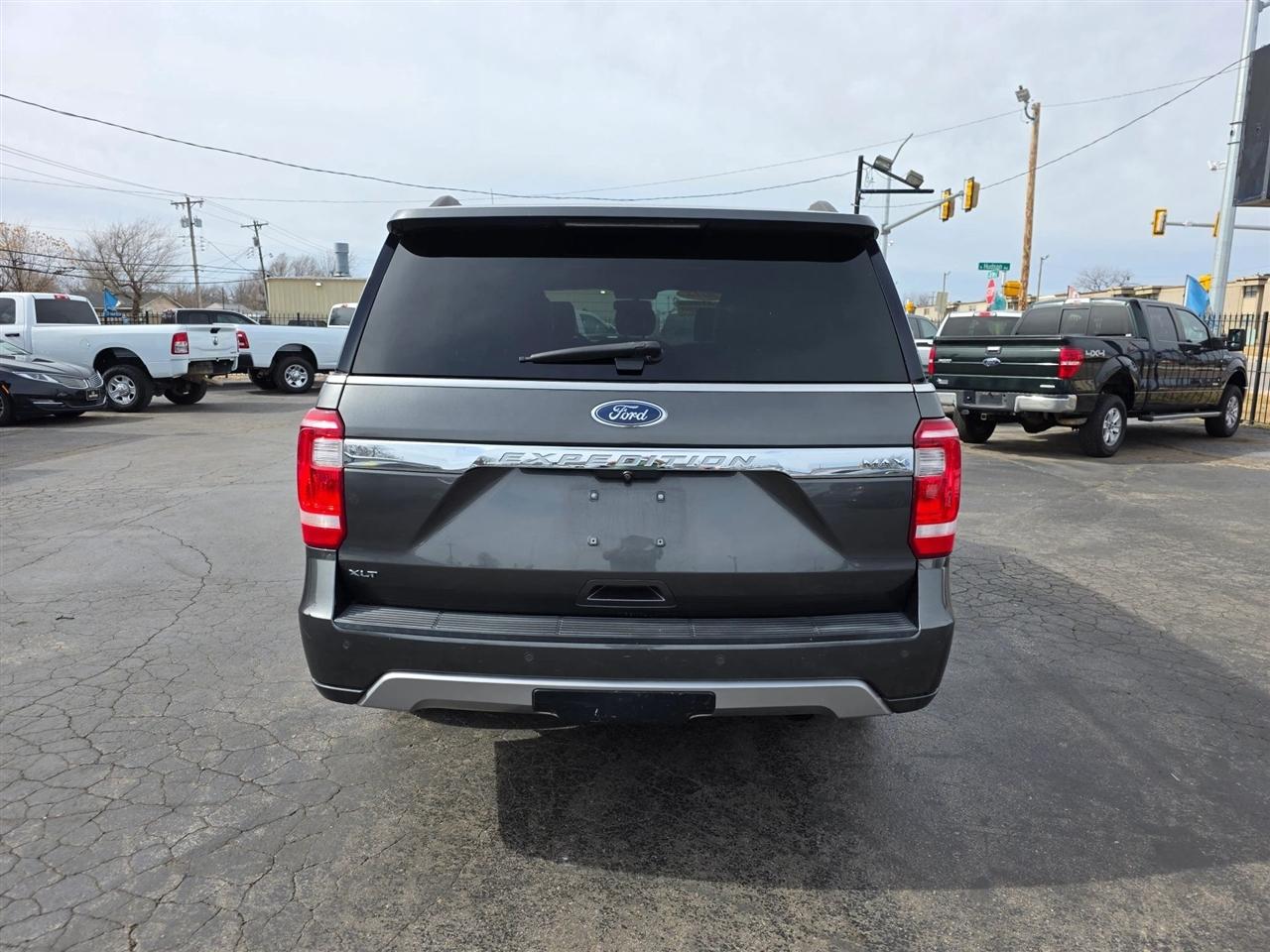 Ford Expedition MAX XLT 2WD 2018