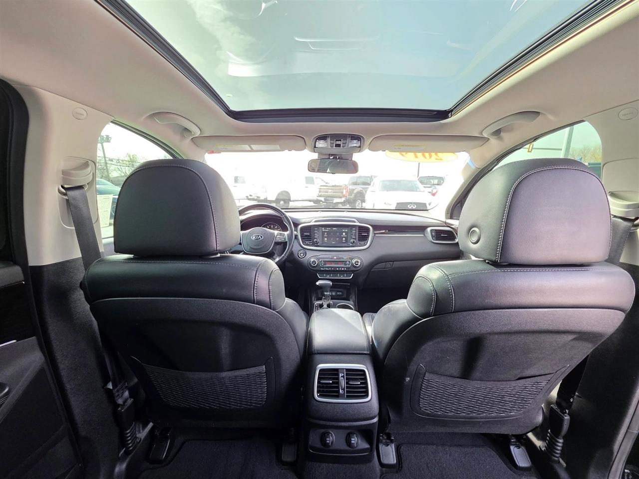 Kia Sorento EX V6 2WD 2019