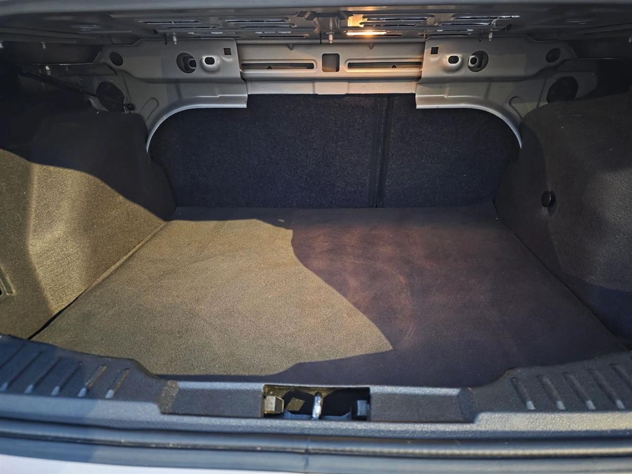 Ford Focus SE Sedan 2018