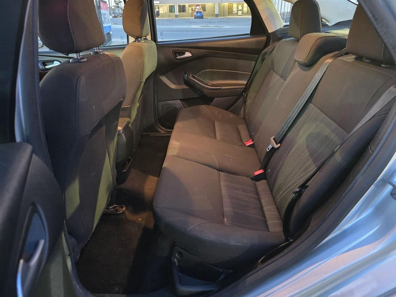 Ford Focus SE Sedan 2018