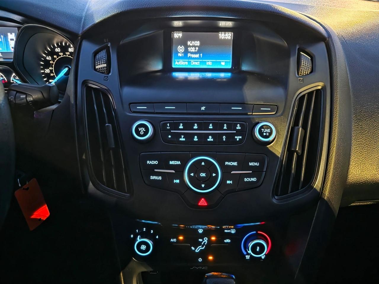 Ford Focus SE Sedan 2018