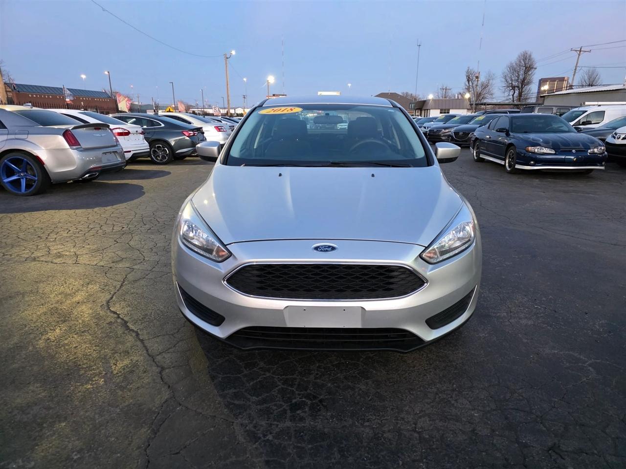 Ford Focus SE Sedan 2018