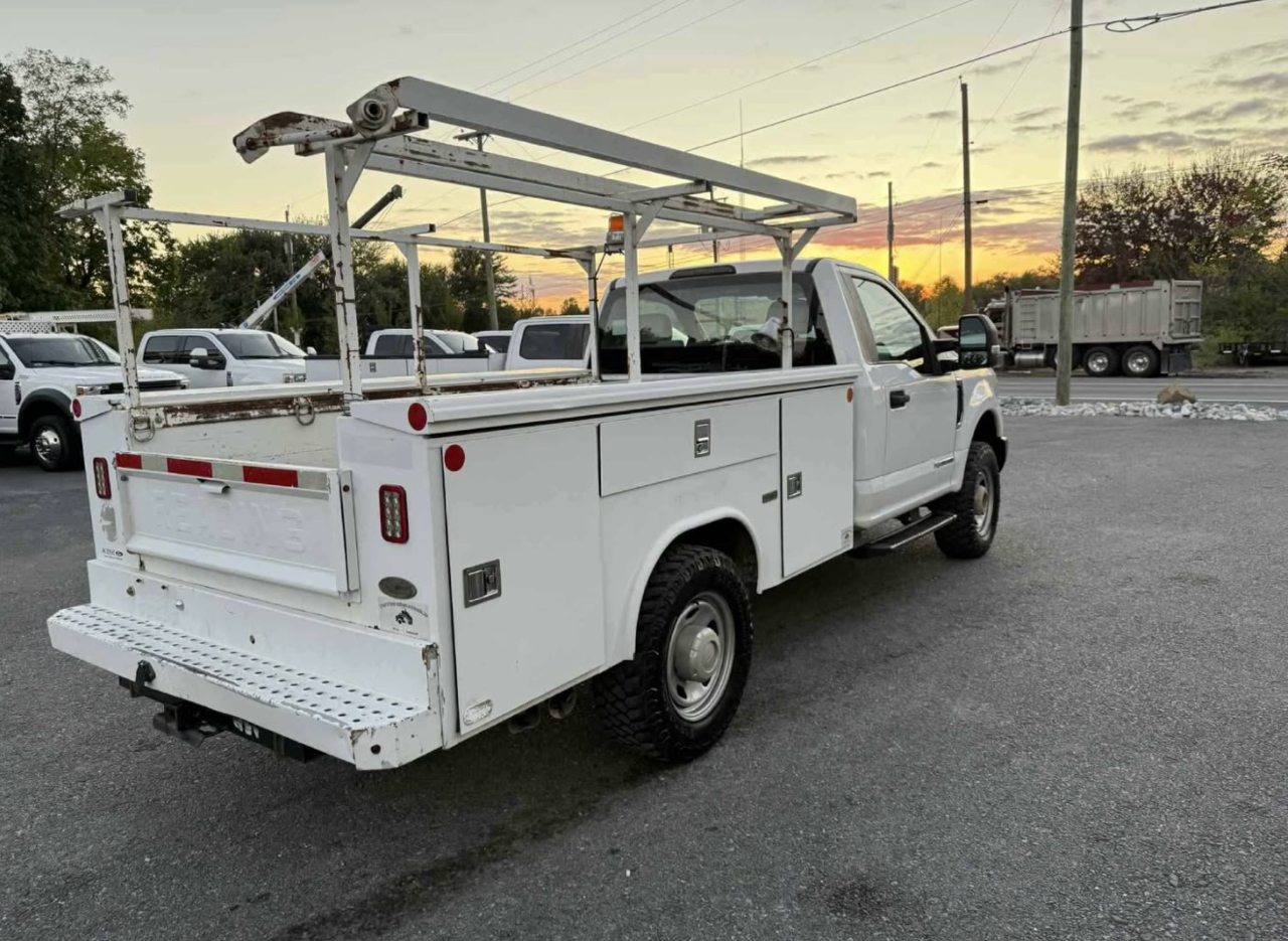 Ford F-350 SD XL 4WD 2017