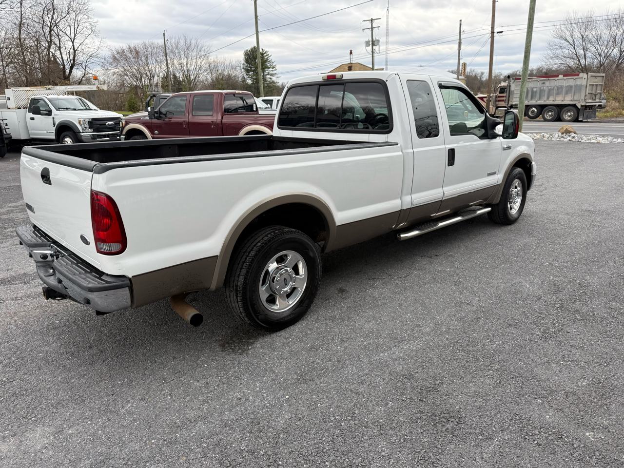 Ford F-250 SD Lariat SuperCab 2WD 2005