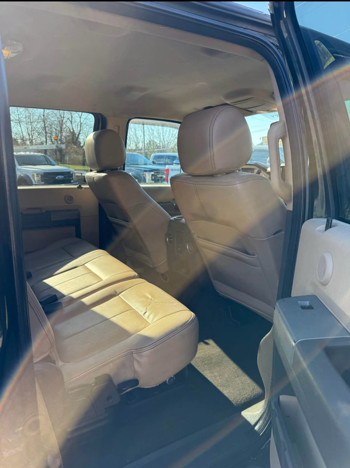 Ford F-350 SD Lariat Crew Cab Short Bed 4WD 2014