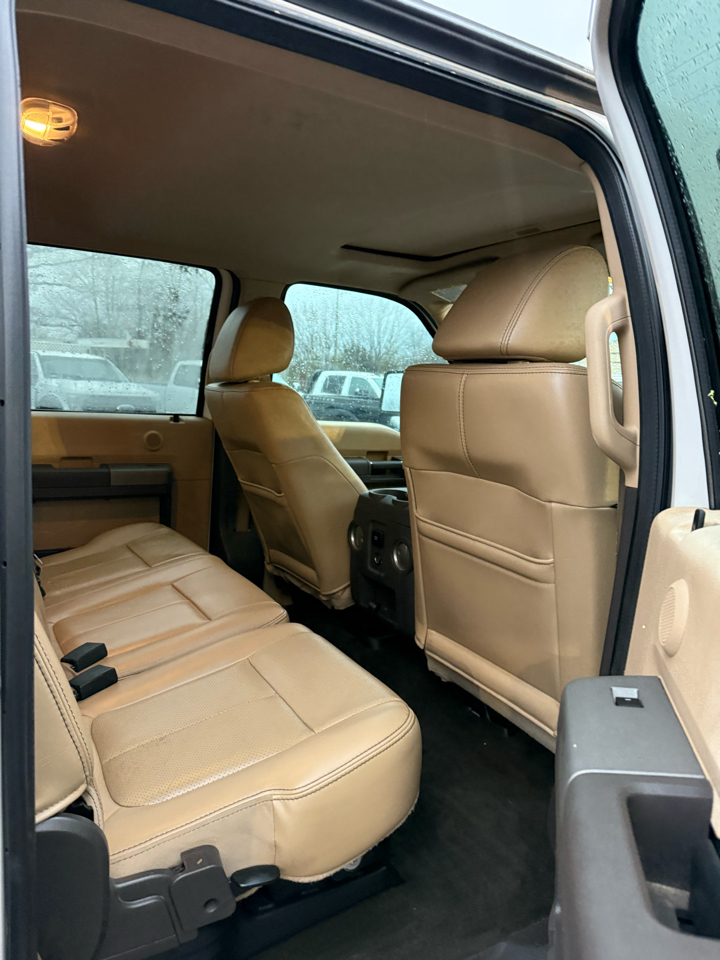 Ford F-250 SD Lariat Crew Cab 4WD 2011