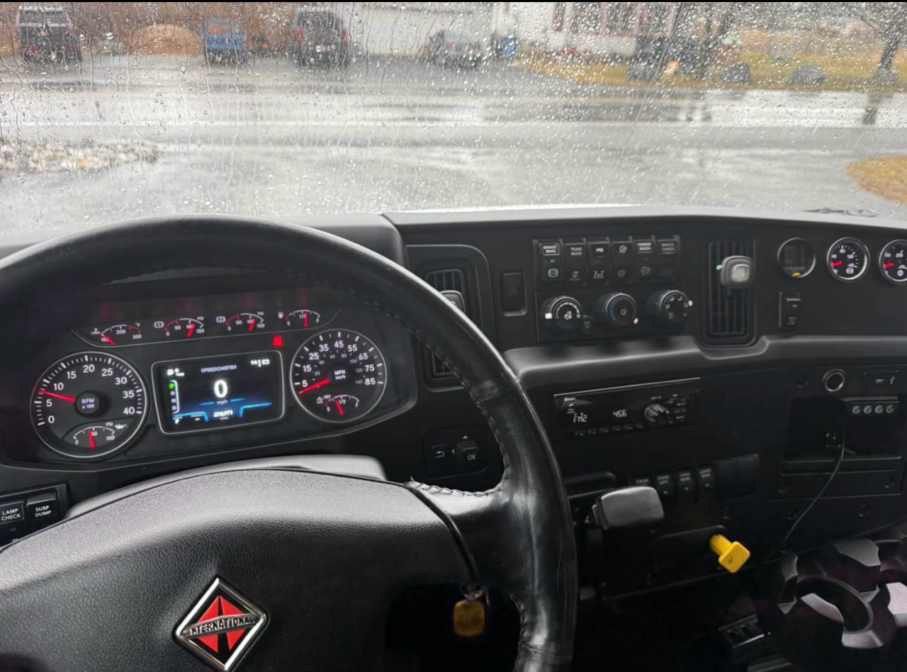 International MV607  2019