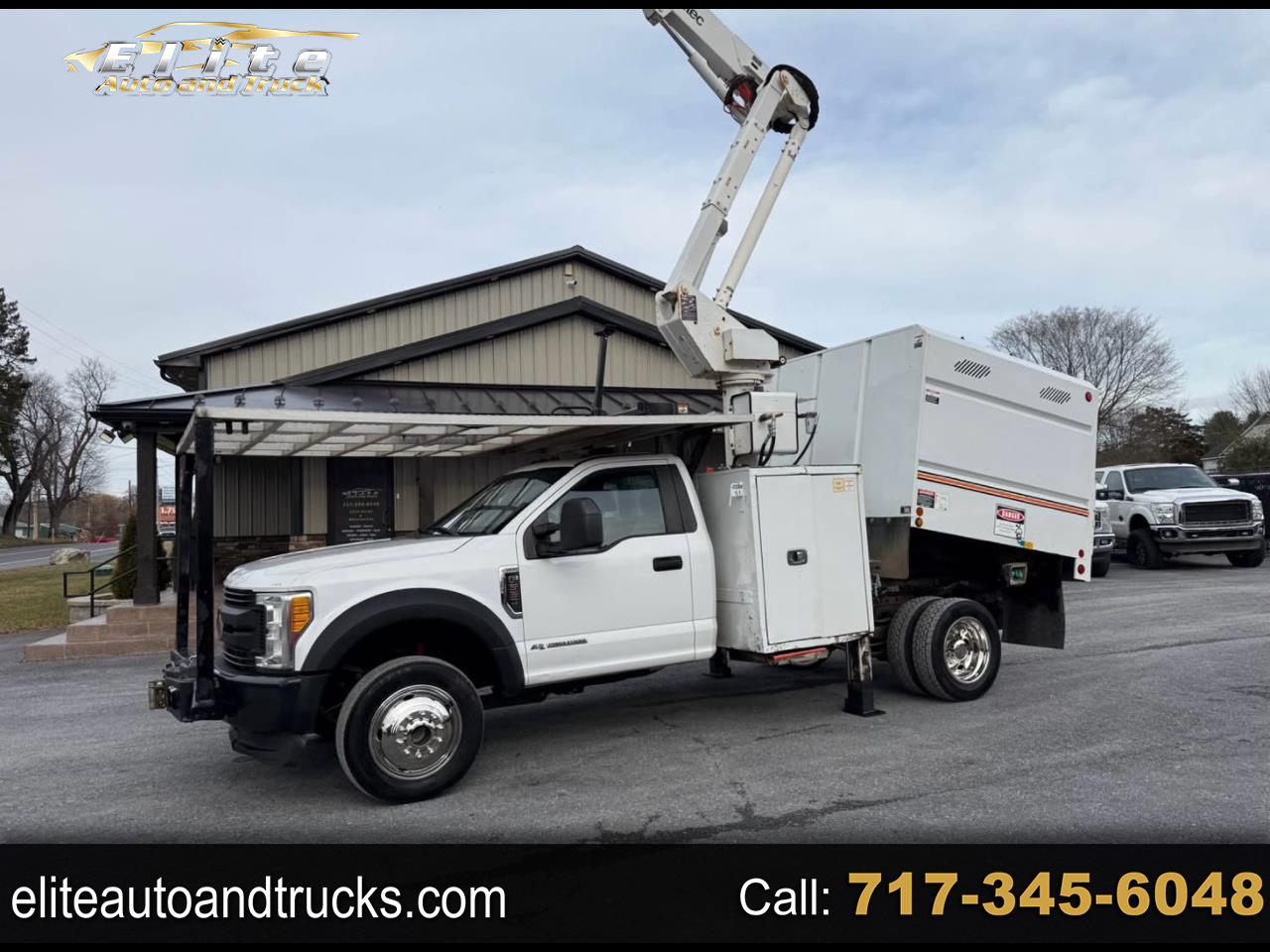 Ford F-550 Regular Cab DRW 4WD 2017