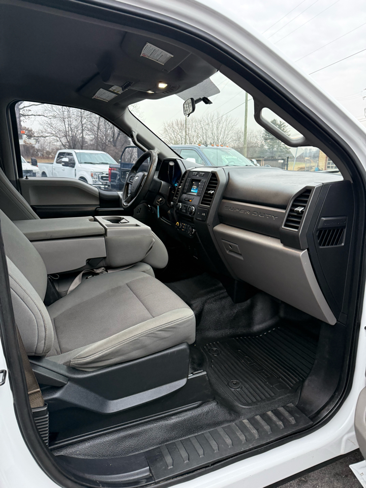 Ford F-250 SD XL Crew Cab Long Bed 4WD 2017