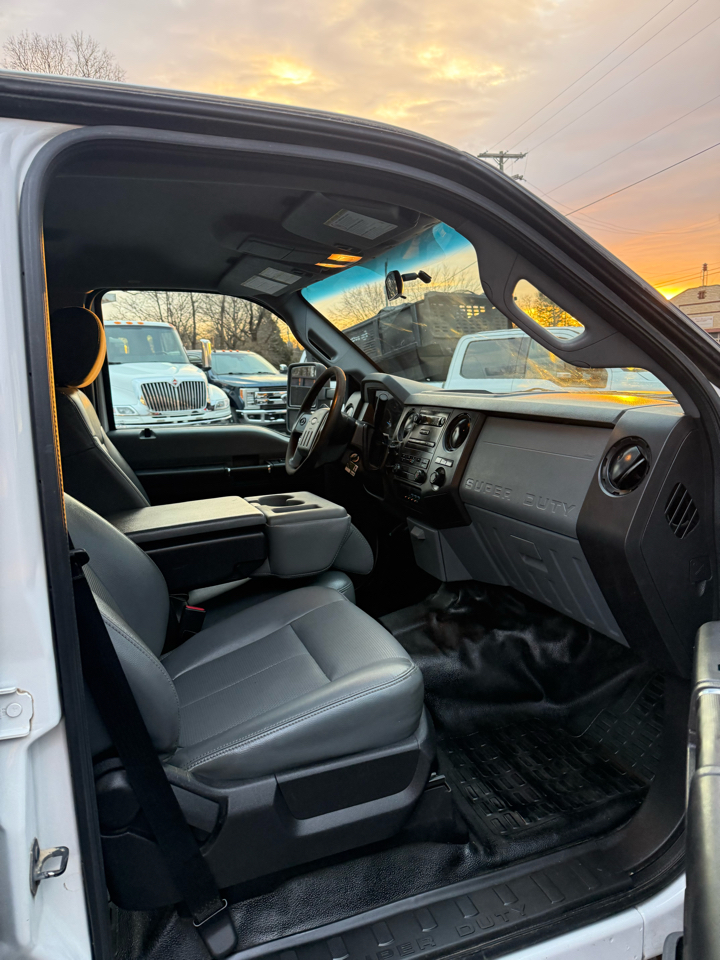 Ford F-450 SD Crew Cab DRW 2WD 2014