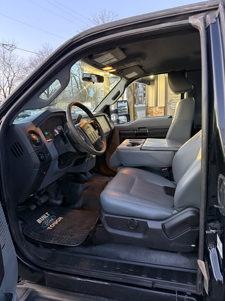 Ford F-250 SD XL SuperCab Long Bed 4WD 2016