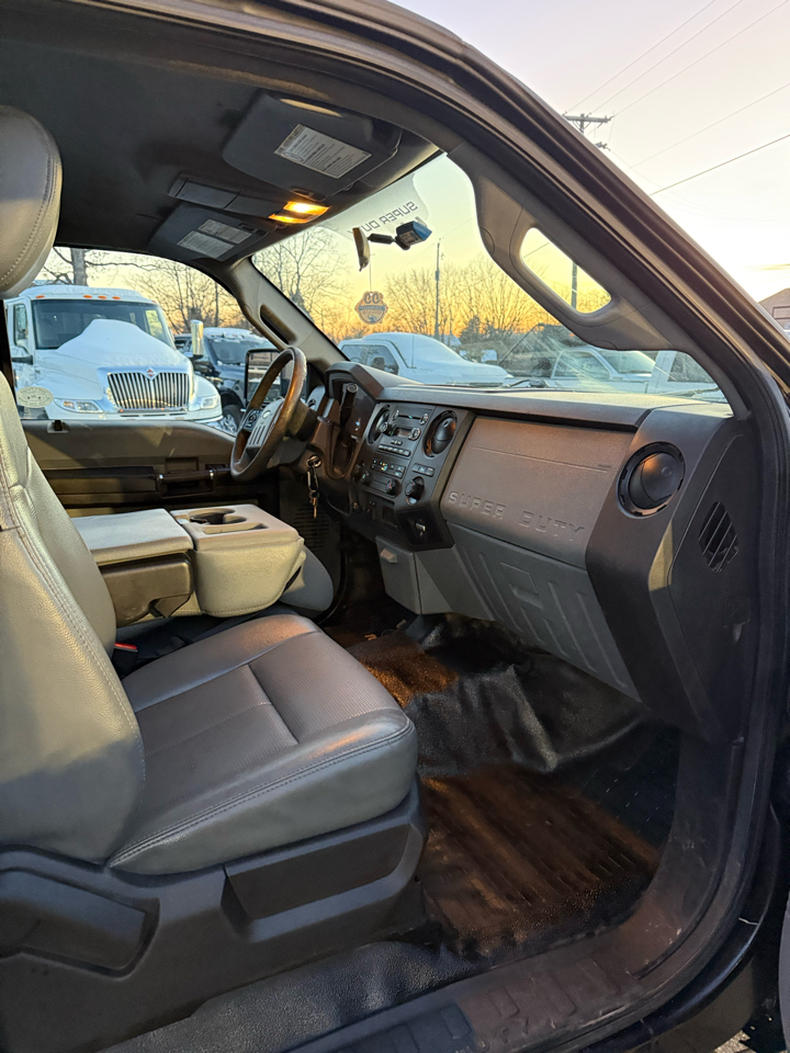 Ford F-250 SD XL SuperCab Long Bed 4WD 2016