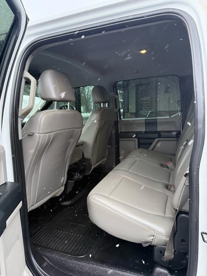 Ford F-550 Crew Cab DRW 2WD 2019