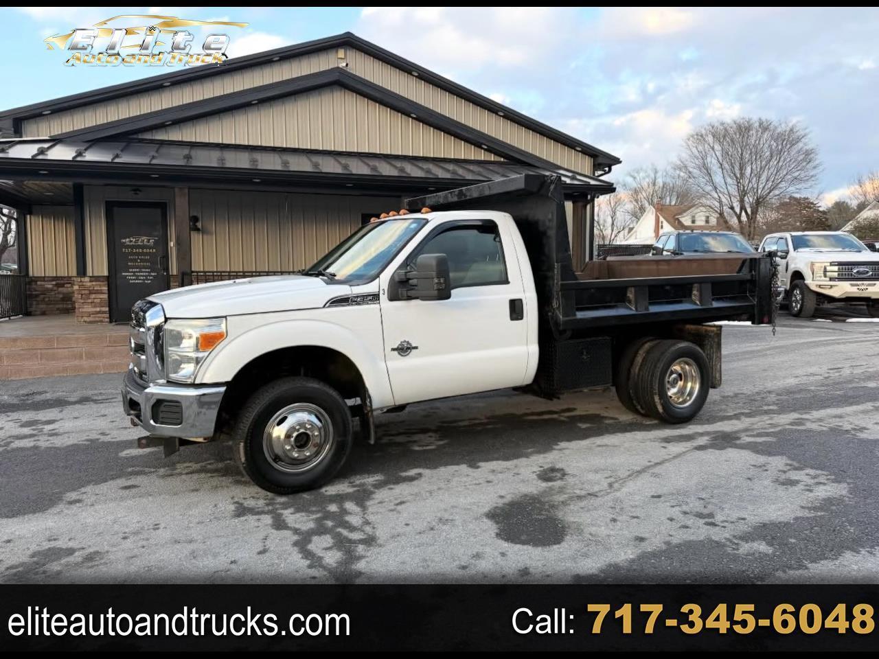 2011 Ford F-350 Super Duty Chassis Cab XL