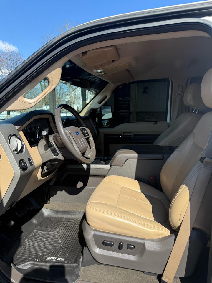 Ford F-350 SD Lariat Crew Cab Long Bed DRW 4WD 2011