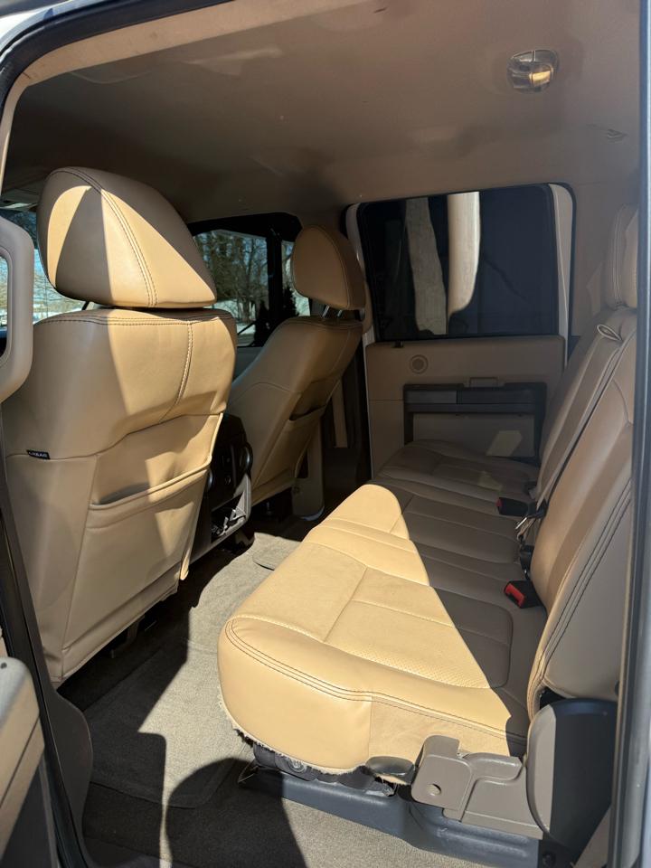 Ford F-350 SD Lariat Crew Cab Long Bed DRW 4WD 2011